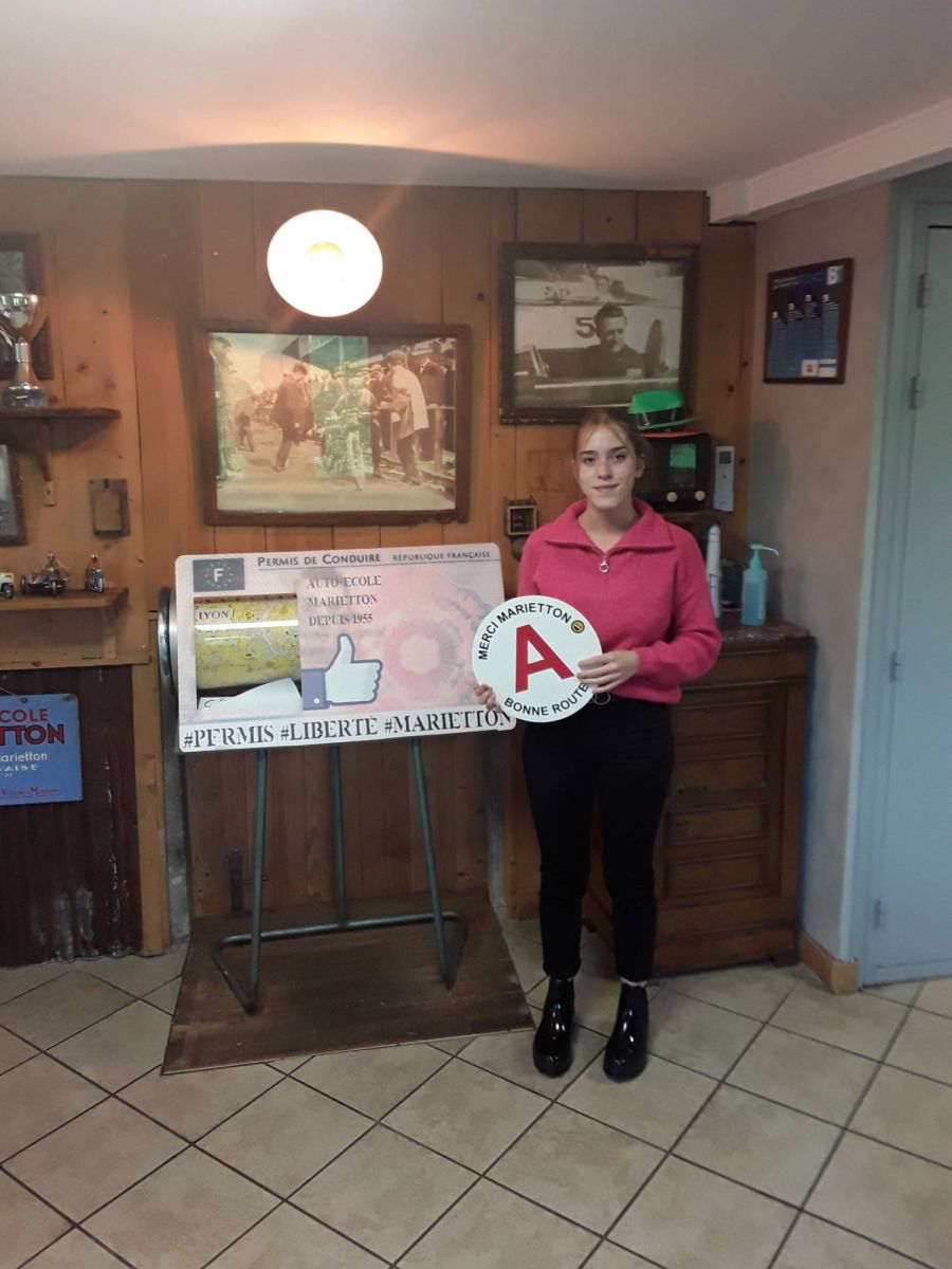photo après réussite au permis de Alice