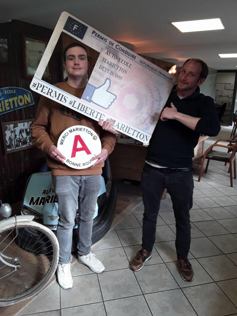 photo après réussite au permis de Marc