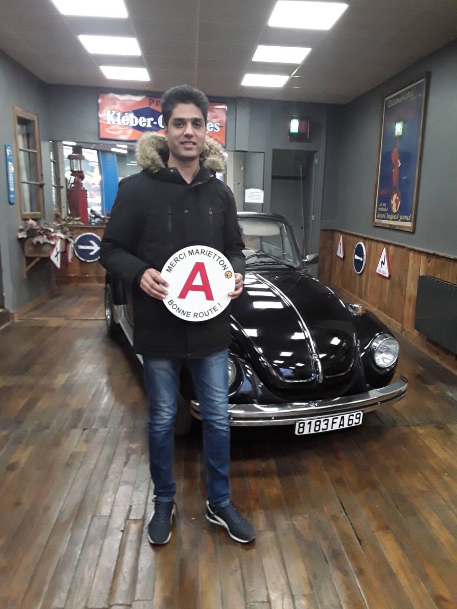 photo après réussite au permis de conduire de Gulajan